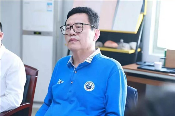 歡迎廣東涂協(xié)、經(jīng)銷商分會經(jīng)銷商代表蒞臨數(shù)碼彩指導