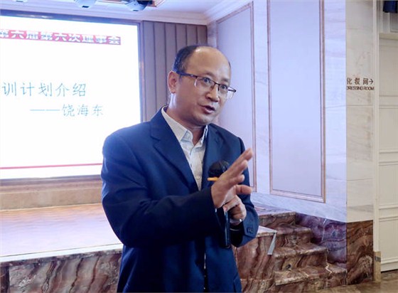 譜寫(xiě)順德涂料新篇章 佛山涂協(xié)、順德涂料商會(huì)理事會(huì)成功舉辦