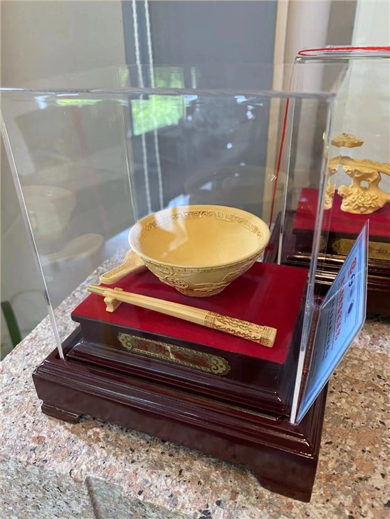 真石漆的價(jià)格，水包砂的效果—工程專用水包砂