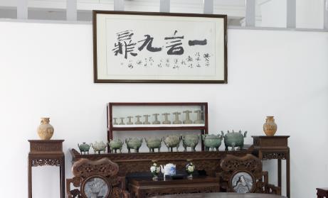 一言九鼎，信守諾言