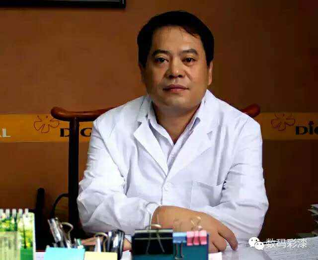 數碼彩張革白獲2015年度杏壇鎮(zhèn)“科技創(chuàng)新先進個人”稱號