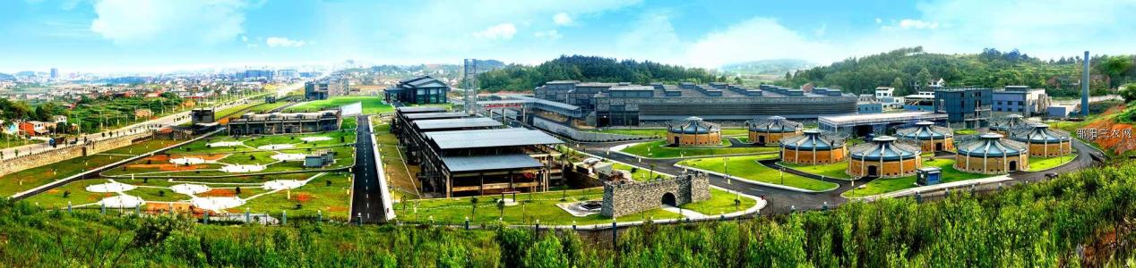 最美白酒廠外墻翻新 打造湖南人最自豪的“湘榮耀”