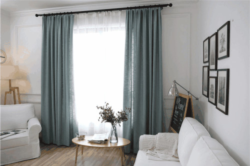 “灰綠色”遠(yuǎn)離壓力，輕松打造輕奢感