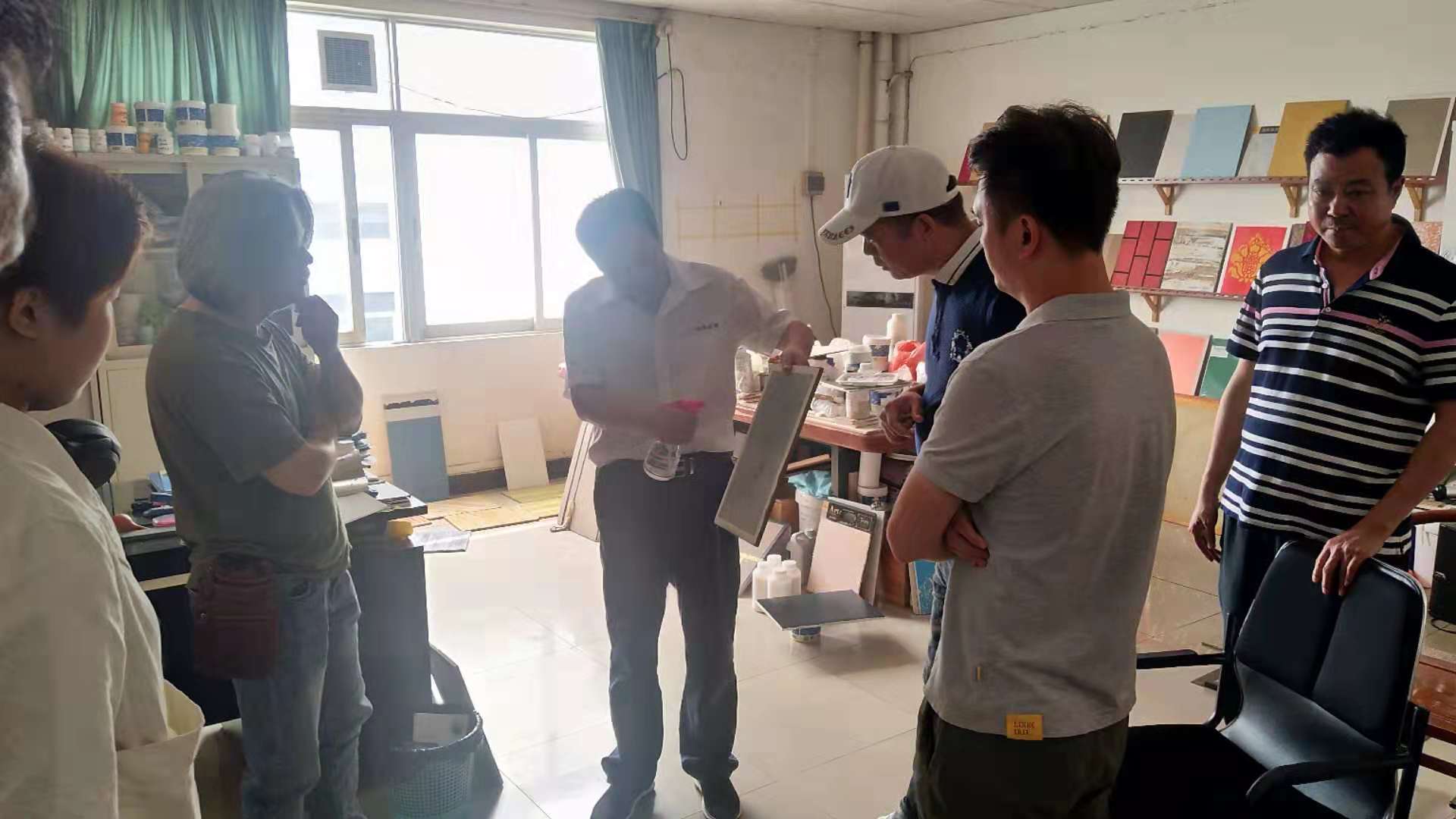 集美·碧桂園到數(shù)碼彩總部考察