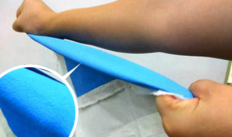 銅墻鐵壁防水抗堿外墻漆_鐵壁B系列性能：漆膜彈韌，耐候性佳